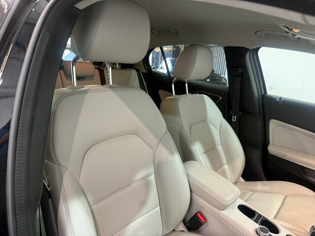 Mercedes-Benz GLA Class 2.1 Gla220d Amg Line Premium Plus 7G-dct 4Matic Grey #8