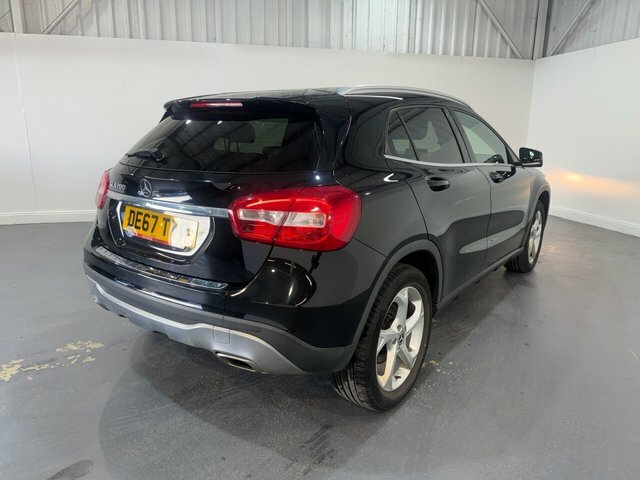 Mercedes-Benz GLA Class 1.6 Gla200 Sport Suv Euro 6 S S Black #6