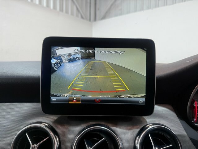 Mercedes-Benz GLA Class 2.1 Gla220d Amg Line Premium Plus 7G-dct 4Matic Grey #22