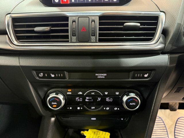 Mazda 3 2.0 Skyactiv-g Sport Nav Euro 6 Ss Silver #23