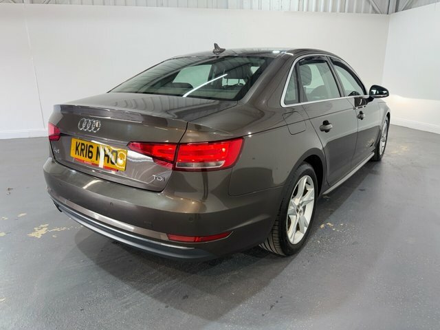 Audi A4 1.4 Tfsi Sport Saloon Euro 6 S Black #7