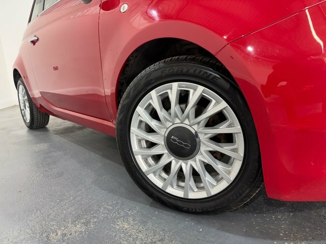 Fiat 500 1.2 Lounge Hatchback Euro 6 S S Red #4