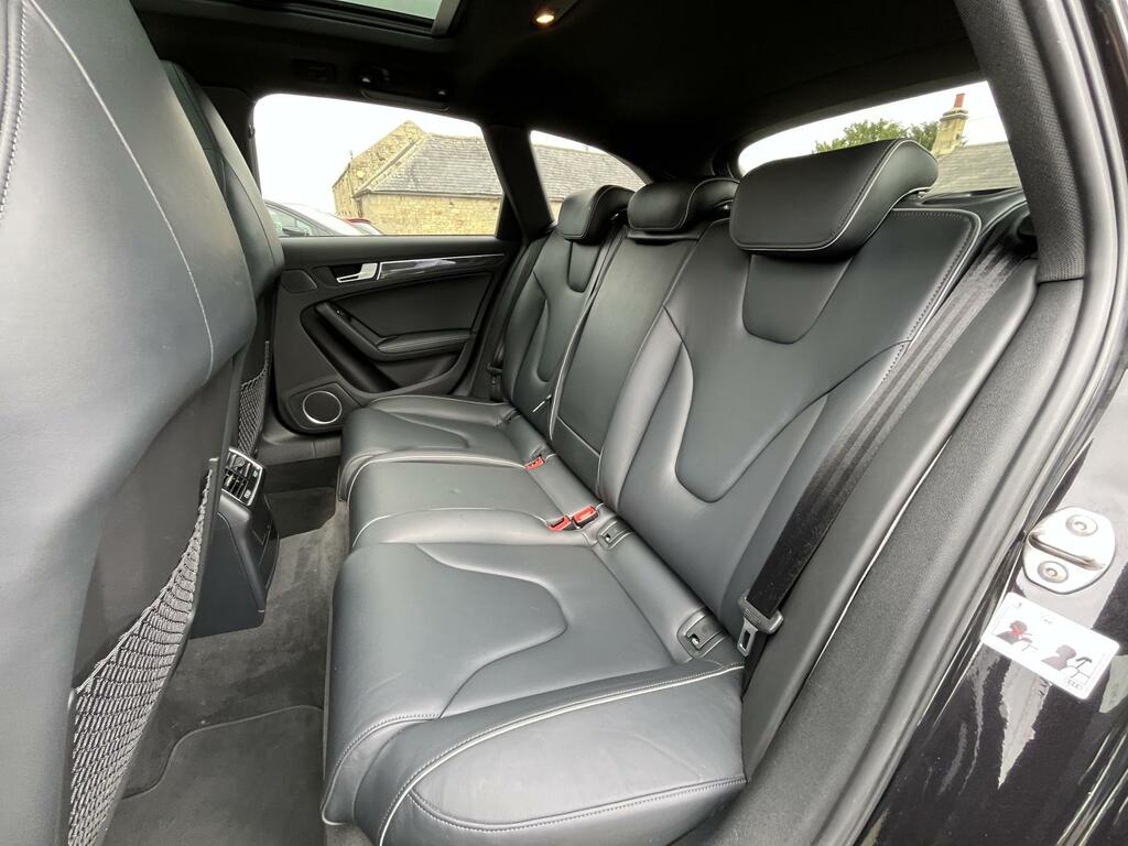 Audi RS4 Avant Rs 4 Avant 4.2 Fsi Quattro 450 Ps S Tronic Silver #23