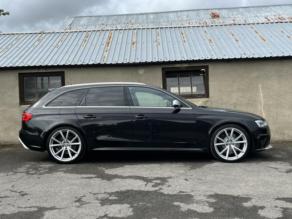 Audi RS4 Avant Estate 2011 - 2015 Black #3