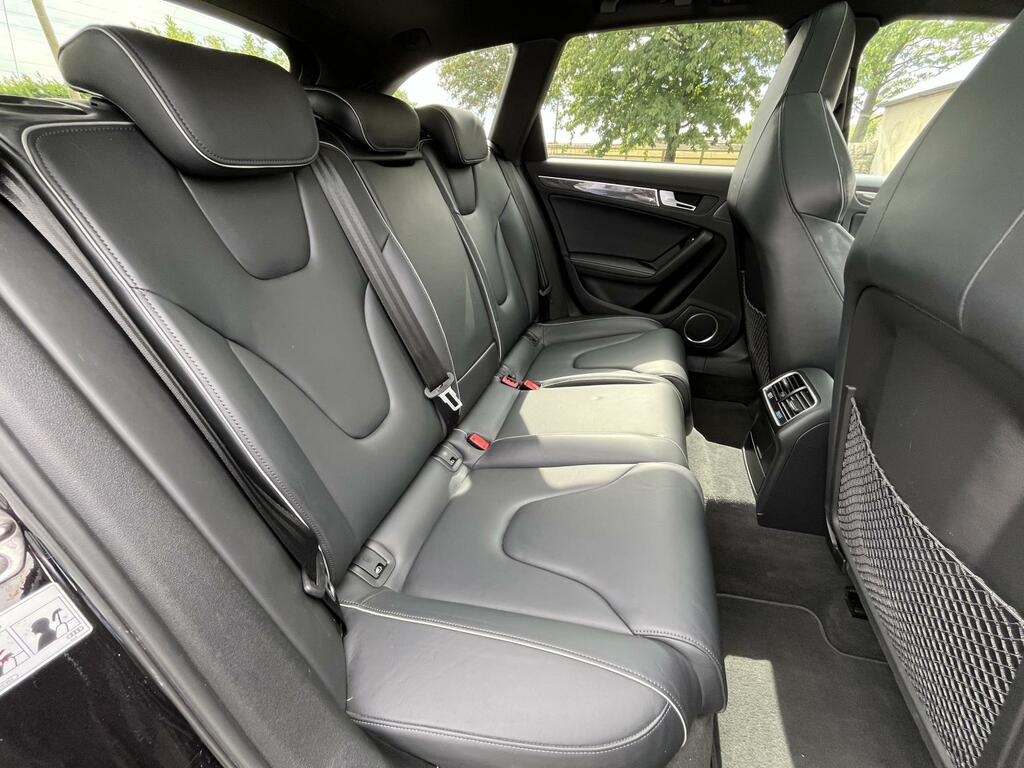Audi RS4 Avant Rs 4 Avant 4.2 Fsi Quattro 450 Ps S Tronic Silver #18