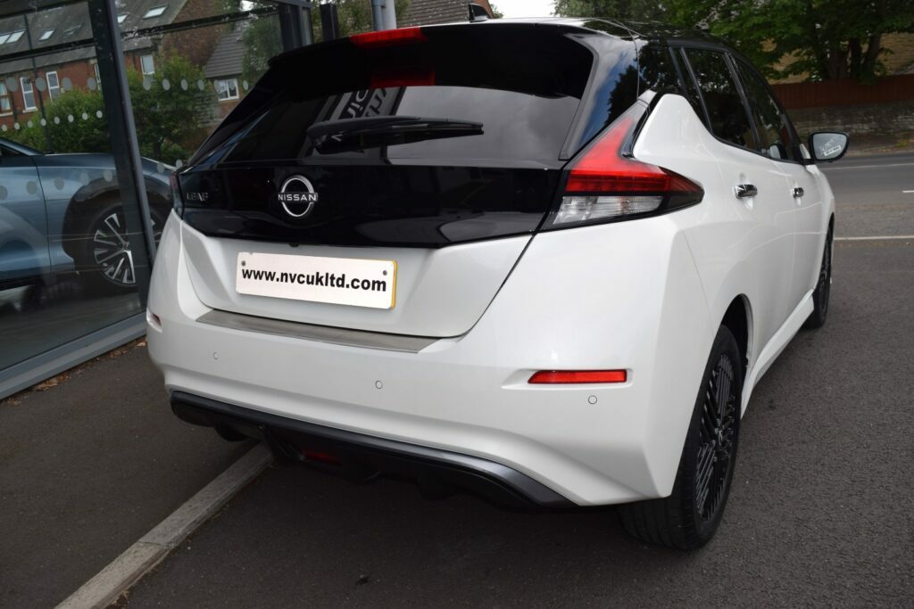 Nissan Leaf 110Kw 39Kwh Tekna White #6