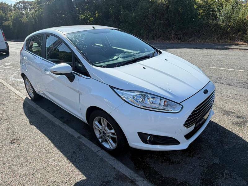 Ford Fiesta 1.0 Ecoboost Zetec White #2