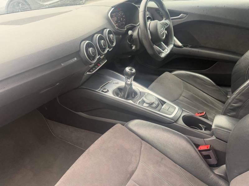 Audi TT 2.0 Tdi Black Edition S Tronic Quattro Euro 6 Ss Red #14