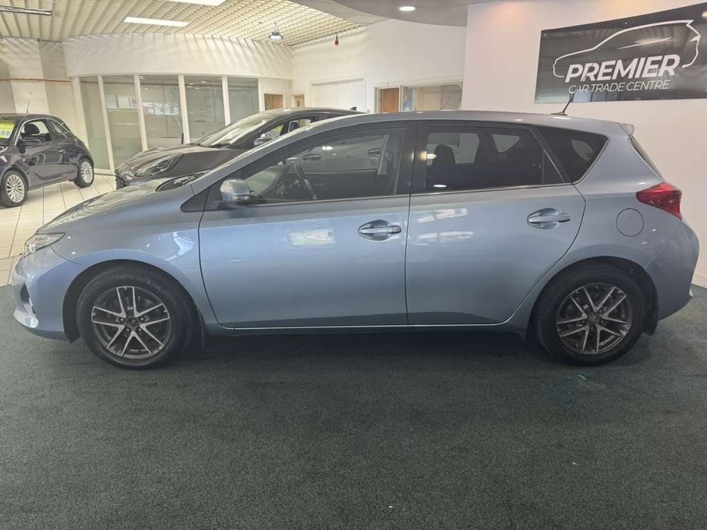 Toyota Auris 1.6 V-matic Icon Blue #2