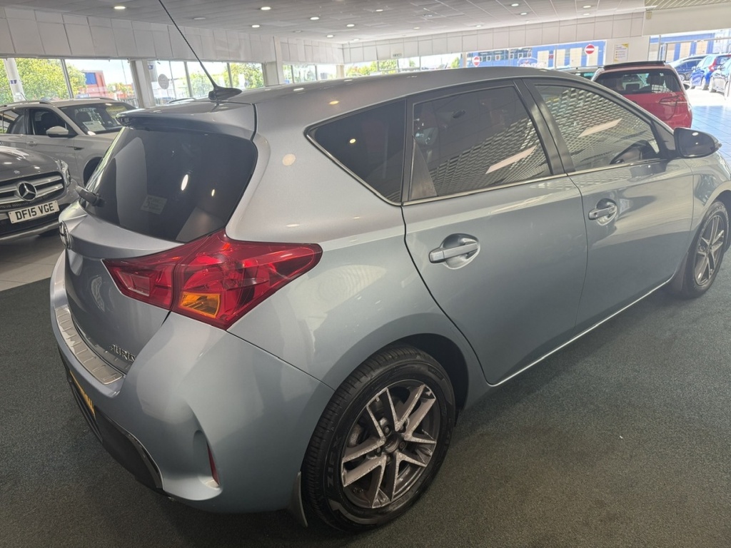 Toyota Auris 1.6 V-matic Icon Blue #4