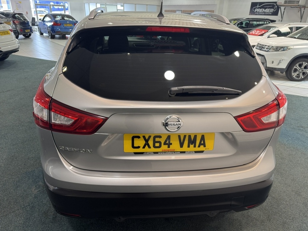 Nissan Qashqai 1.2 Dig-t N-tec Xtronic Silver #5