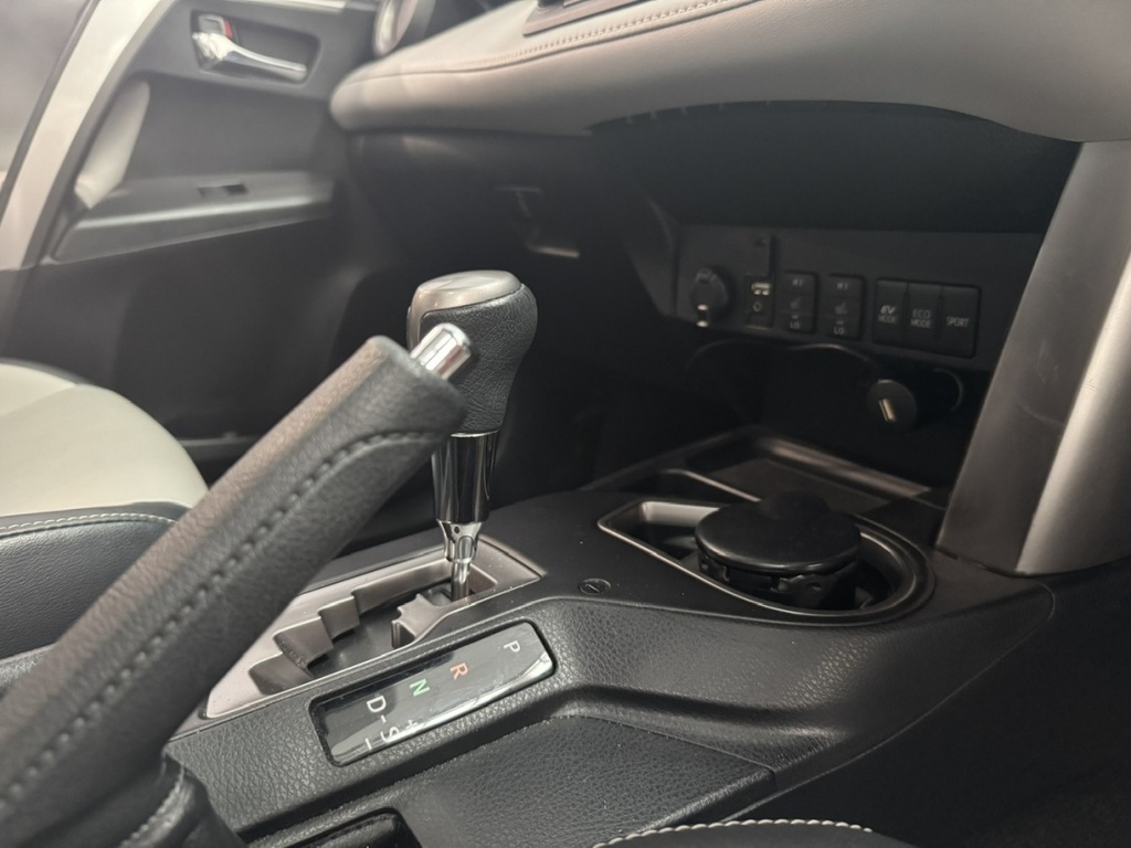 Toyota Rav 4 2.5 Vvt-i Hybrid Excel Tss Cvt White #6