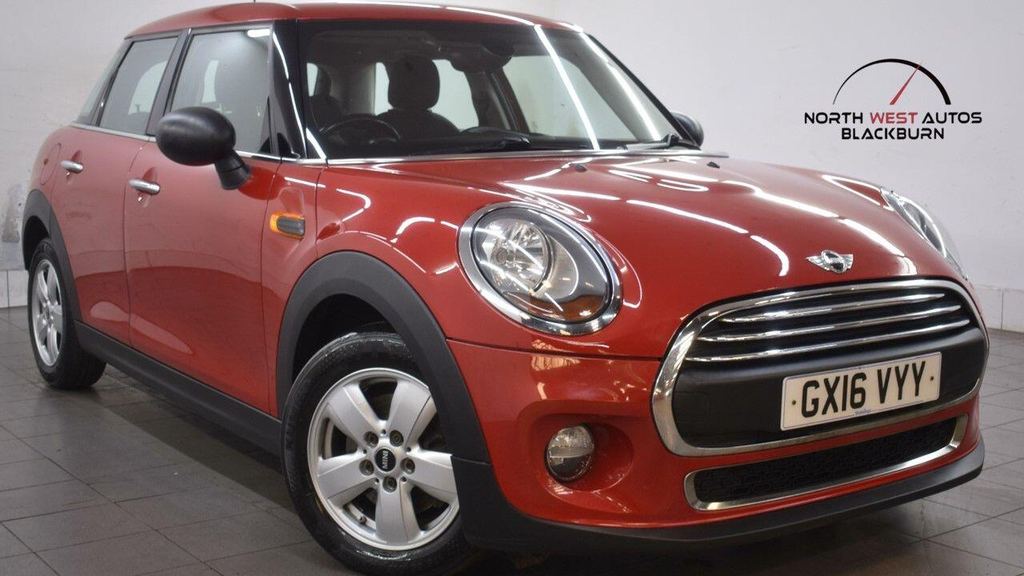 Mini Hatch 1.5 One D Euro 6 Ss Red