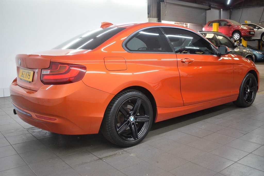 BMW 2 Series 1.5 Sport Euro 6 Ss JGZ1179 Orange #2