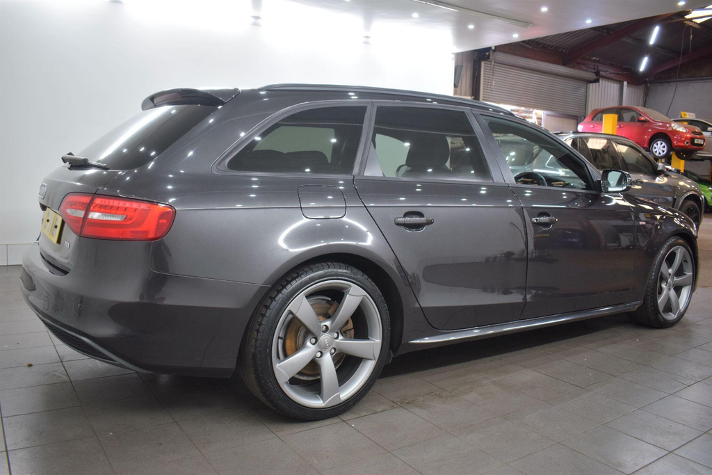 Audi A4 Avant 2.0 Tdi Black Edition Euro 5 Ss Grey #2