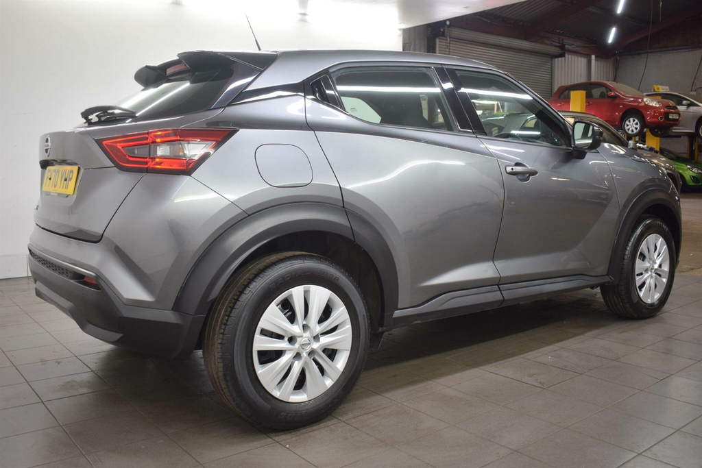 Nissan Juke 1.0 Dig-t Visia Euro 6 Ss FY70YHP Grey #2