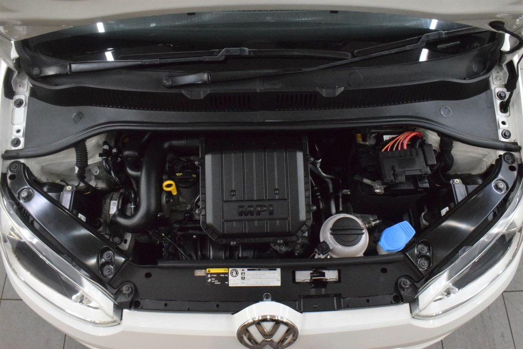 Volkswagen Up 1.0 Move Hatchback Asg Euro 5 60 Ps White #4