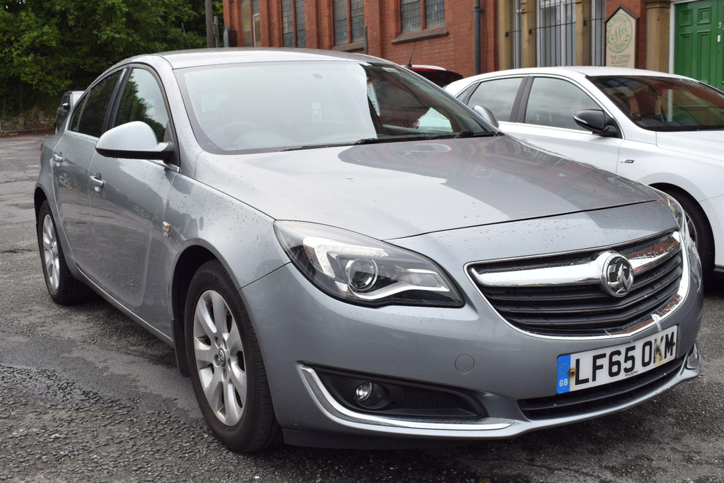 Vauxhall Insignia 2.0 Cdti Sri Euro 5 Silver