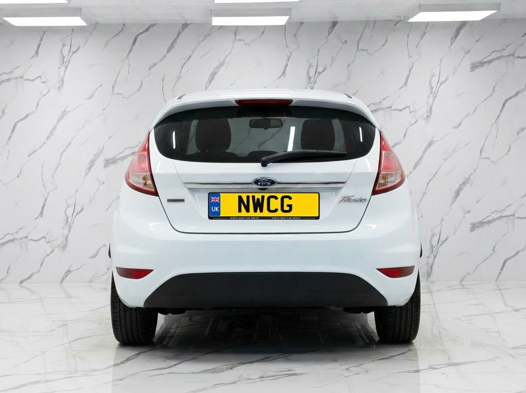 Ford Fiesta 1L Titanium White #5
