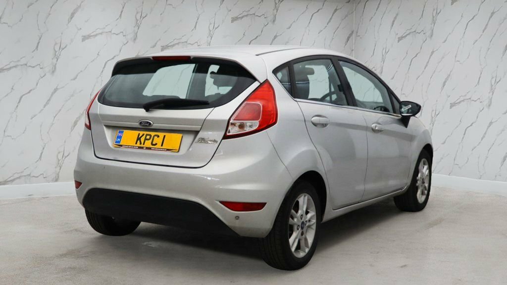 Ford Fiesta Hatchback 2015 Ford Fiesta 1.0 Ecoboost Zetec Petr Black #4