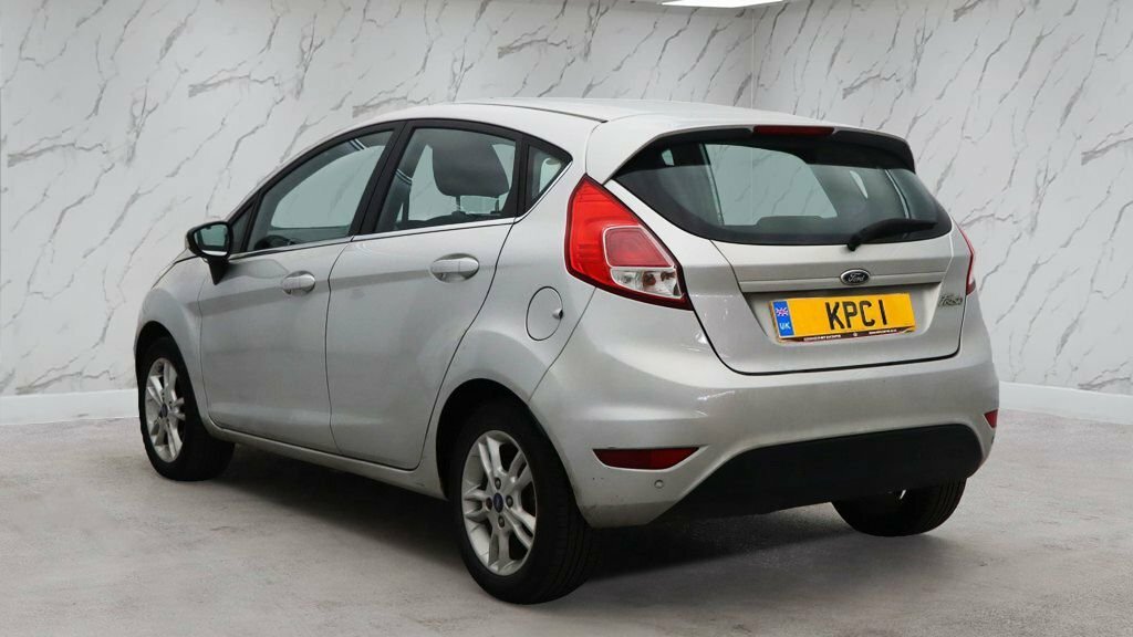 Ford Fiesta Hatchback 2015 Ford Fiesta 1.0 Ecoboost Zetec Petr Black #3
