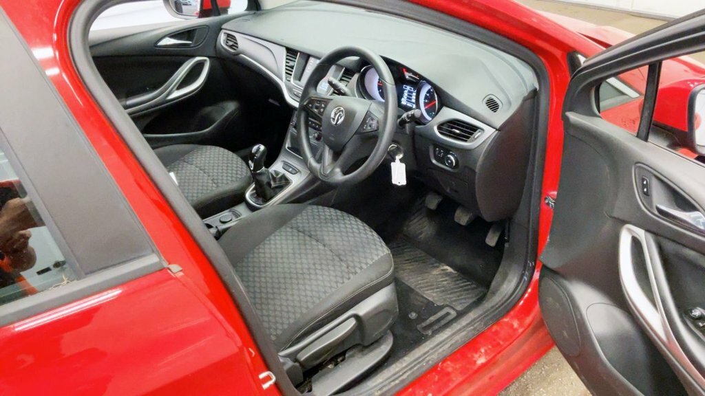 Vauxhall Astra 1.6I Turbo Elite Nav Sports Tourer Manu Silver #7