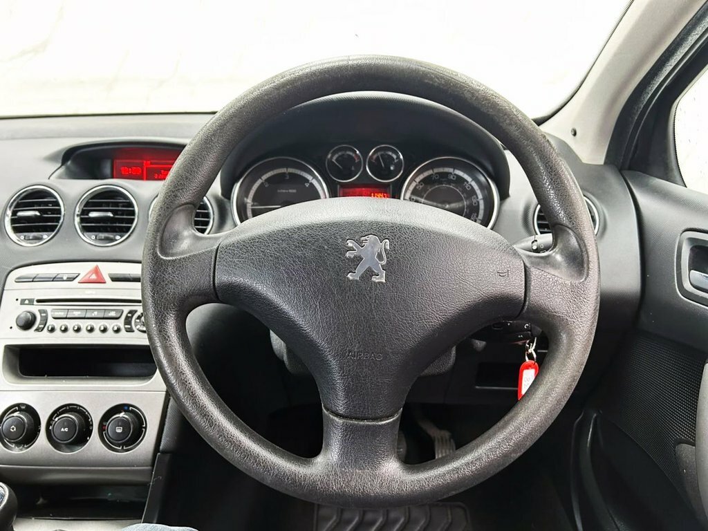 Peugeot 308 Hatchback 1.4 Vti Verve 200909 Red #15
