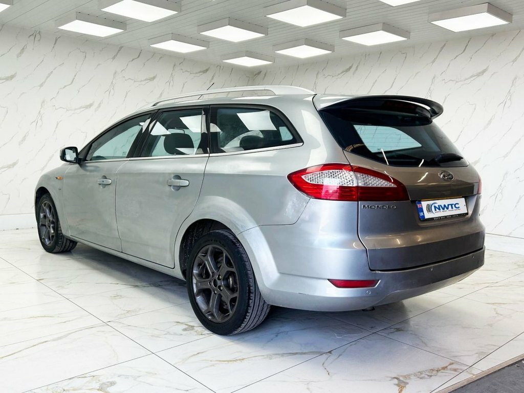 Ford Mondeo 2L Titanium Silver #6