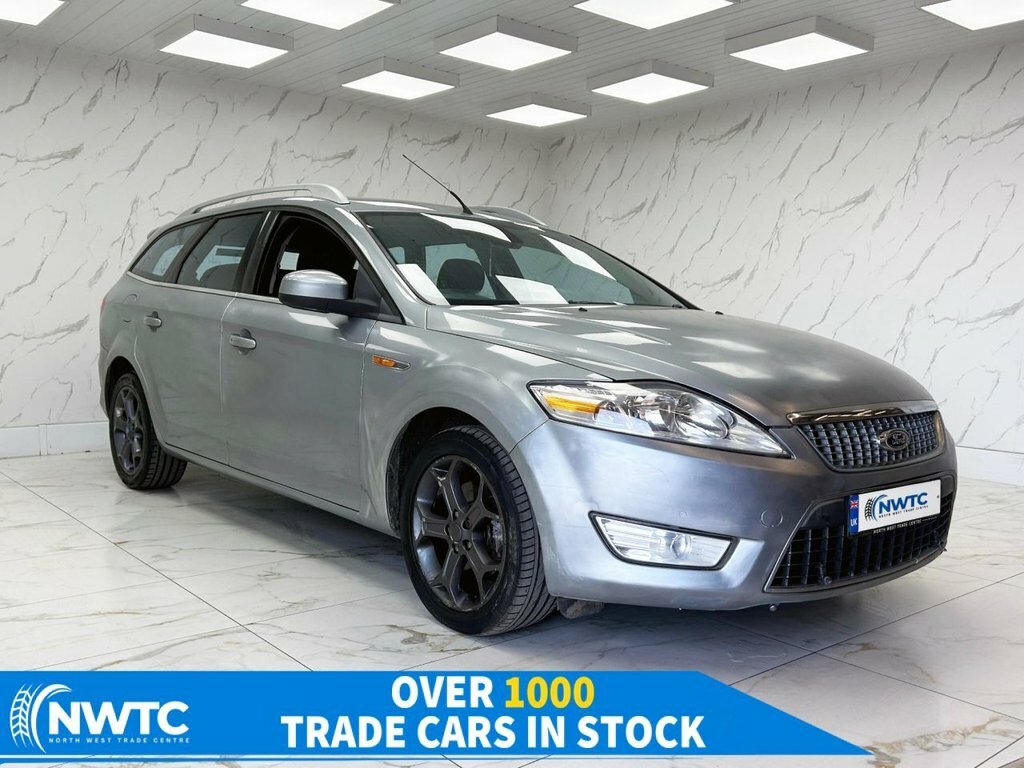 Ford Mondeo 2L Titanium Silver