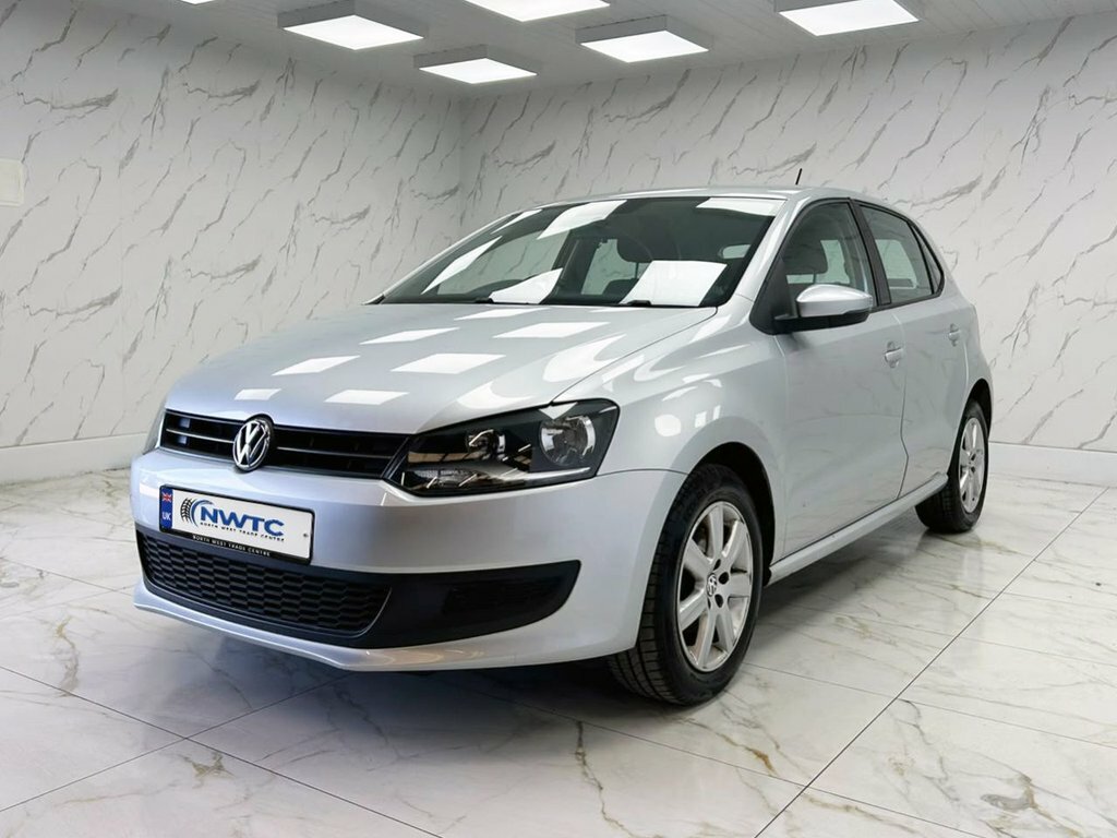 Volkswagen Polo 1.2 S Euro 5 Ac Black #4