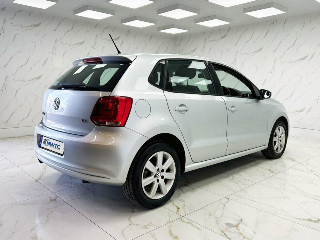Volkswagen Polo 1.2 S Euro 5 Ac Black #10