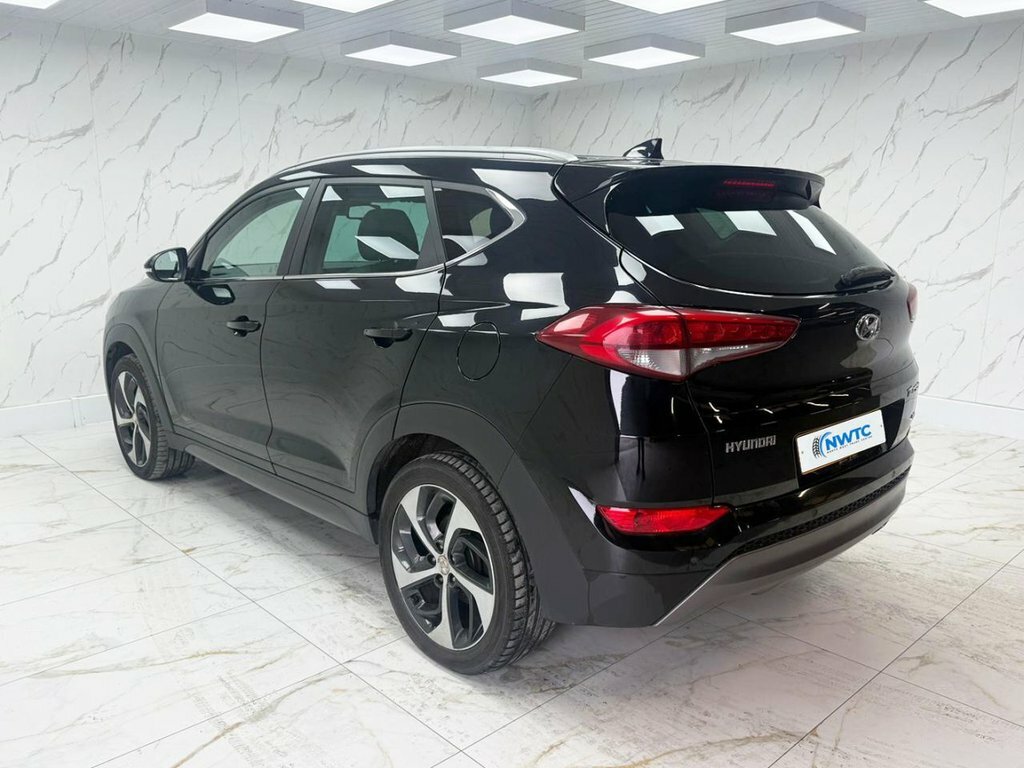 Hyundai Tucson 1.7 Crdi Se Blue Drive 114 Bhp Beige #6