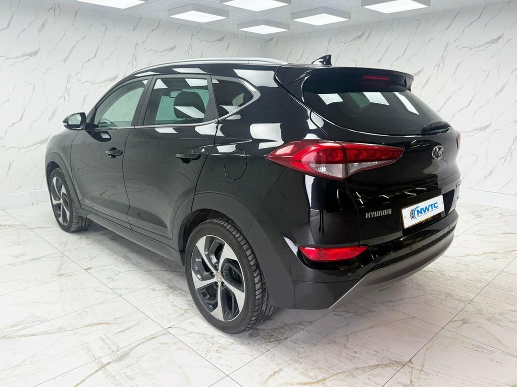 Hyundai Tucson 1.7 Crdi Se Blue Drive 114 Bhp Beige #7