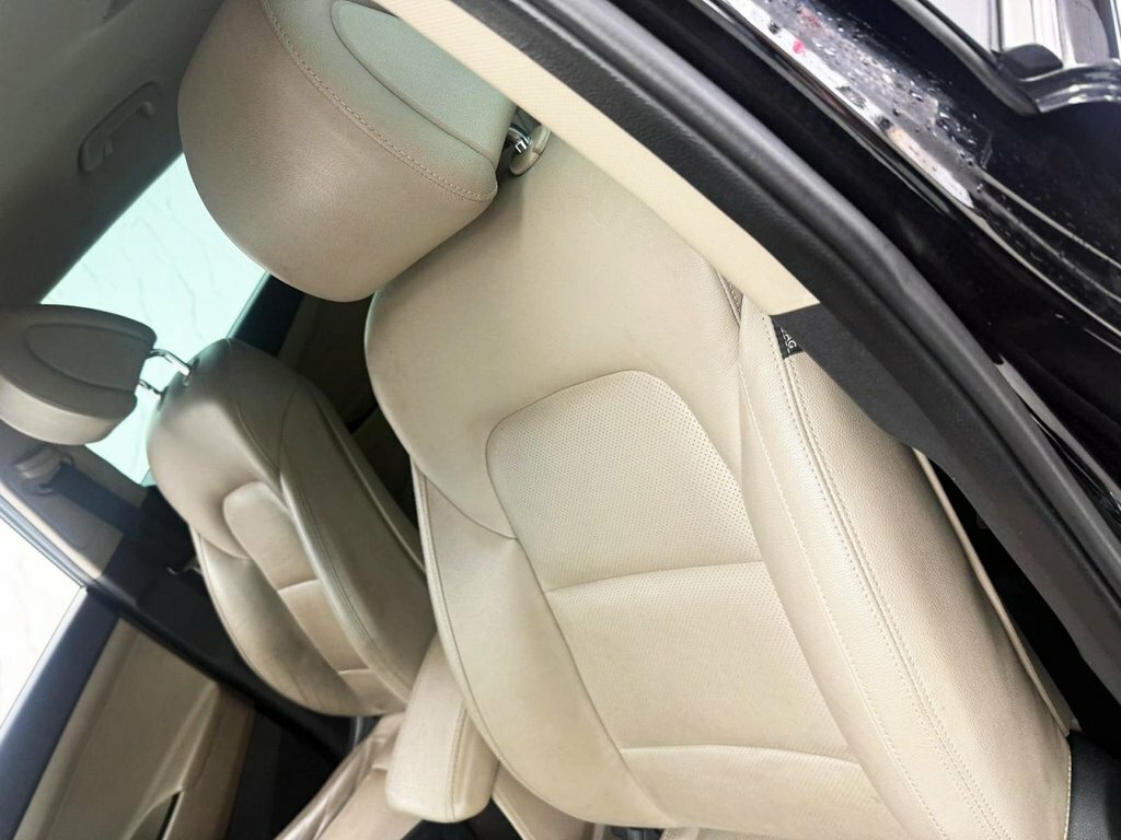 Hyundai Tucson 1.7 Crdi Se Blue Drive 114 Bhp Beige #11