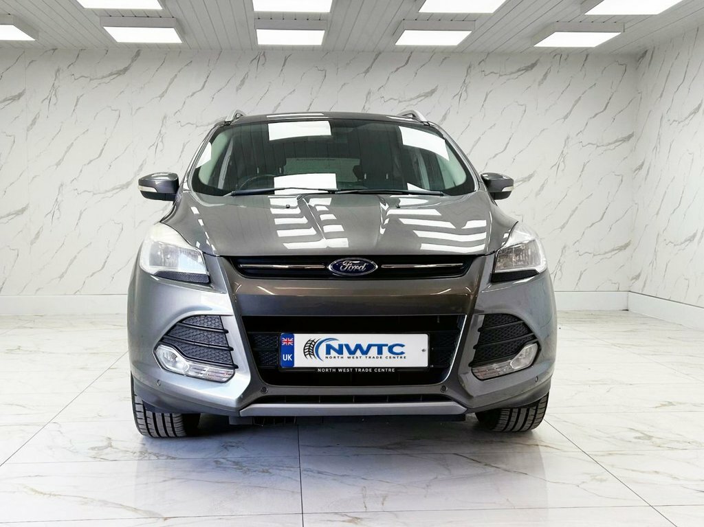 Ford Kuga 2.0 Tdci Titanium Suv 2Wd Euro 5 Grey #3