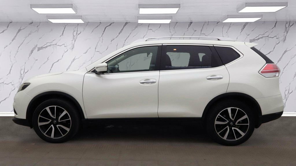 Nissan X-Trail 1.6L N-tec White #6