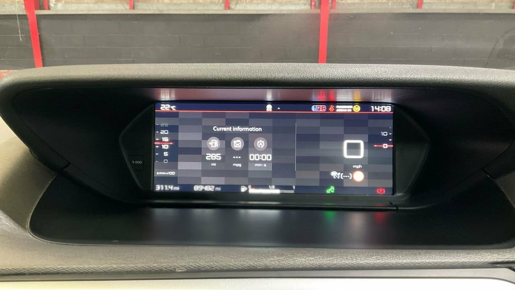 Citroen Grand C4 SpaceTourer 1.2L Flair Red #6