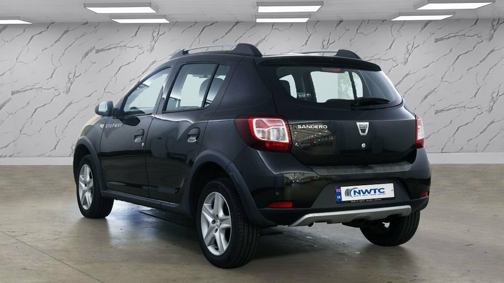 Dacia Sandero Stepway 0.9Tce Laureate 2Wd 35 Pounds Road Tax Blue #3