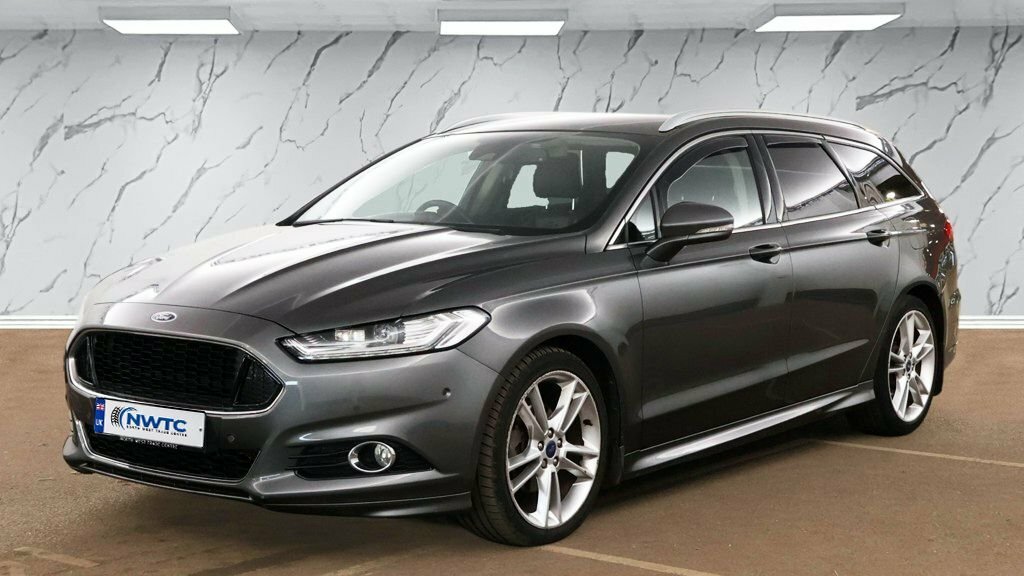 Ford Mondeo 2L Titanium Grey #2