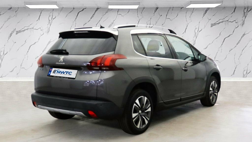 Peugeot 2008 1.6 Bluehdi Allure Euro 6 Ss ... White #4