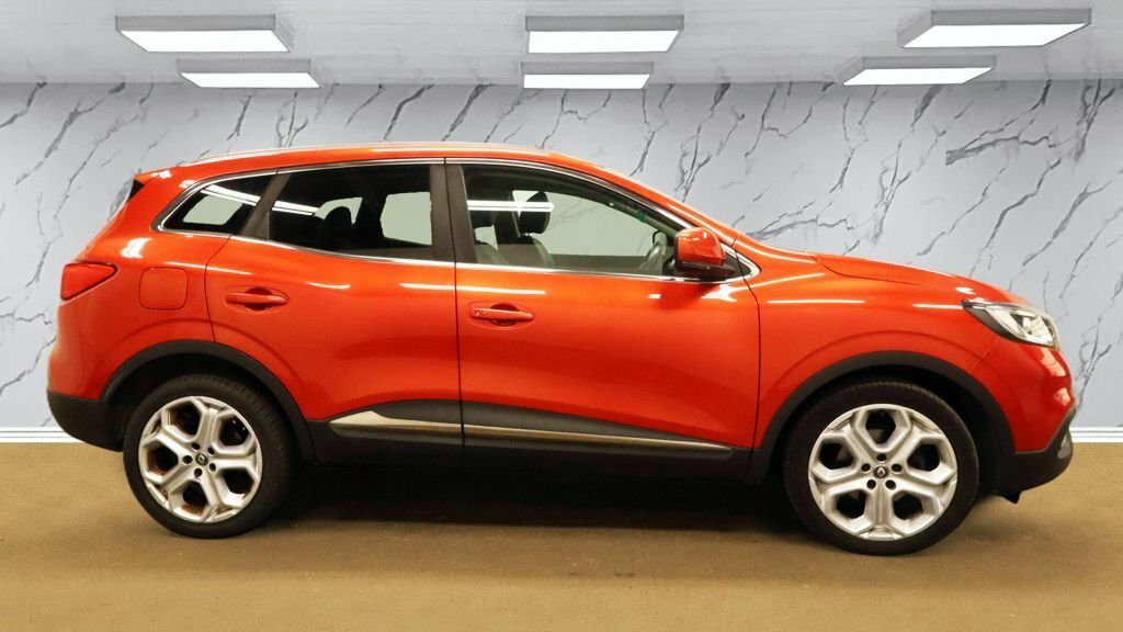 Renault Kadjar 1.2L Dynamique S Nav Red #4