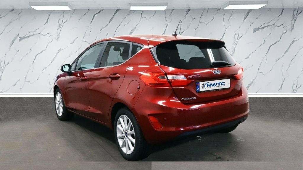 Ford Fiesta 1L Titanium Red #3