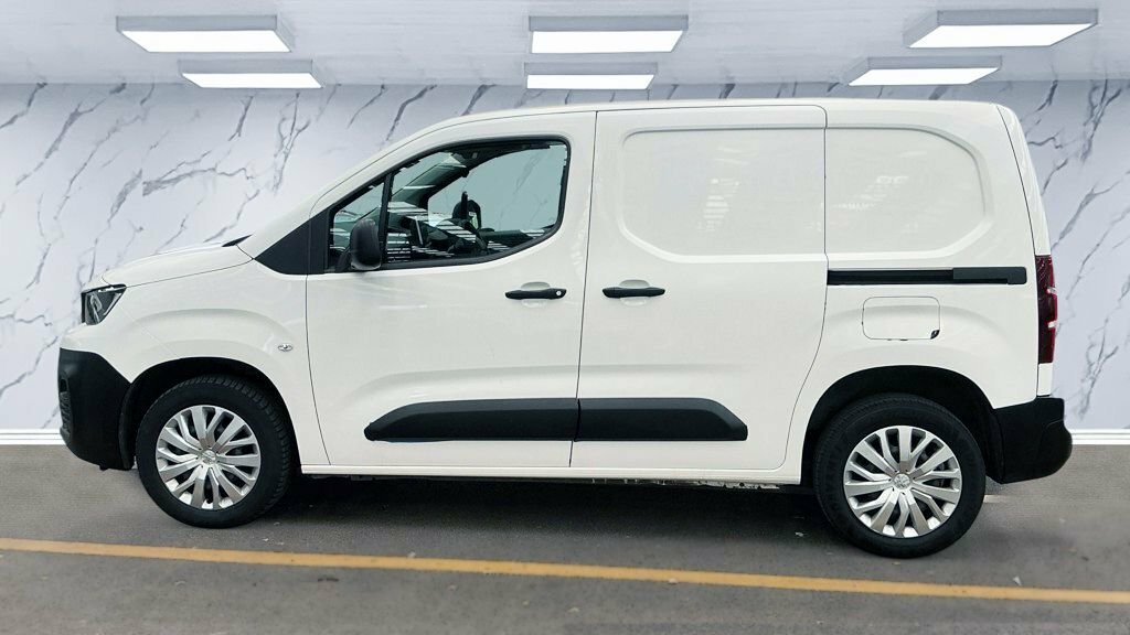 Peugeot Partner 1.5L Professional White #6