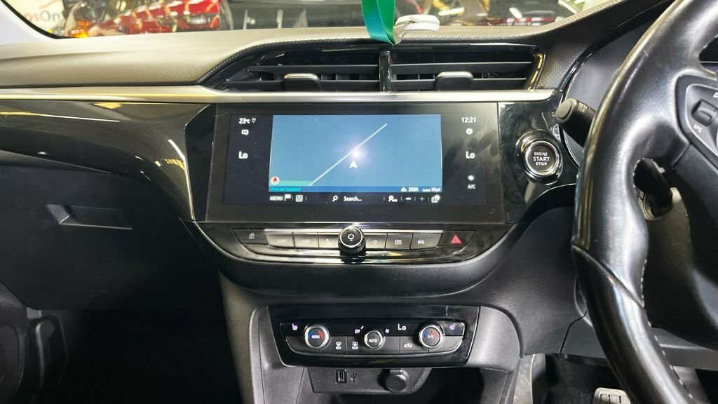 Vauxhall Corsa-e Hatchback FG22RYD White #5