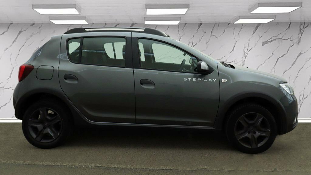 Dacia Sandero Stepway 0.9L Se Summit YP67SXR Grey #5