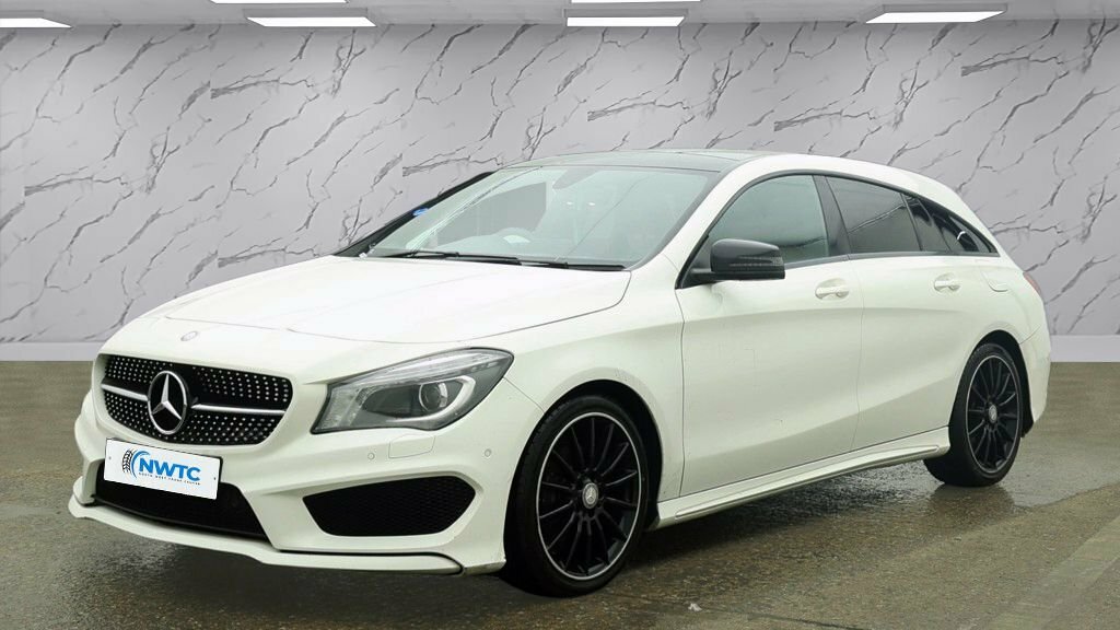 Mercedes-Benz CLA Class 2.1L Amg Sport White #2