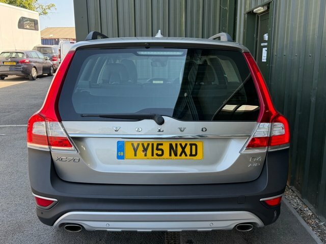 Volvo XC70 2.4 D5 Se Lux Estate Geartronic Awd Eur Black #8