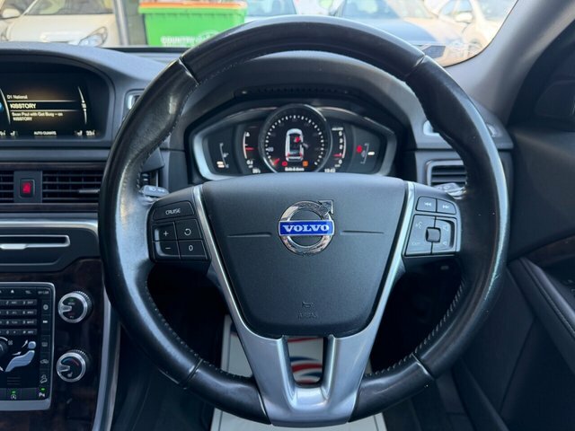 Volvo XC70 2.4 D5 Se Lux Estate Geartronic Awd Eur Black #26