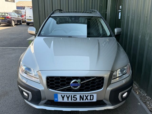 Volvo XC70 2.4 D4 Se Lux Estate Awd Euro 6 Gold #5