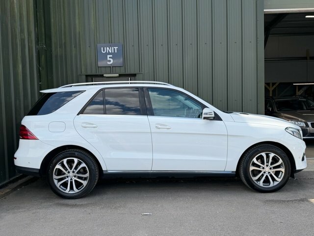 Mercedes-Benz GLE Class 2.1 Gle250d Sport Suv G-tronic 4Matic E White #3